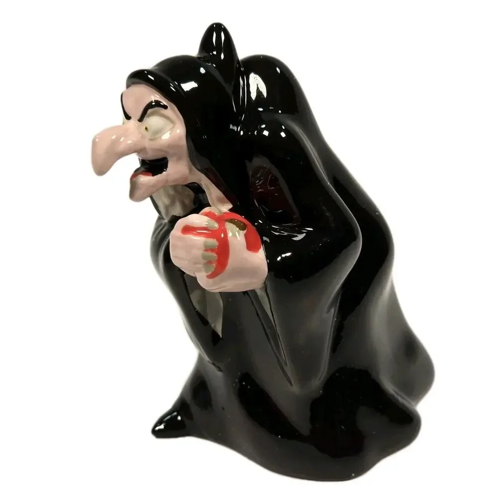 Disney Classic Snow White Evil Witch & Poisoned Apple Salt & Pepper Shakers